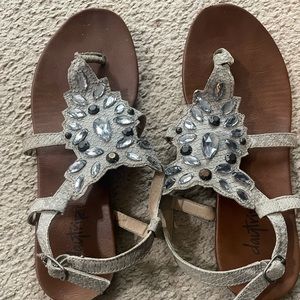 Daytrip brand from Buckle sandals